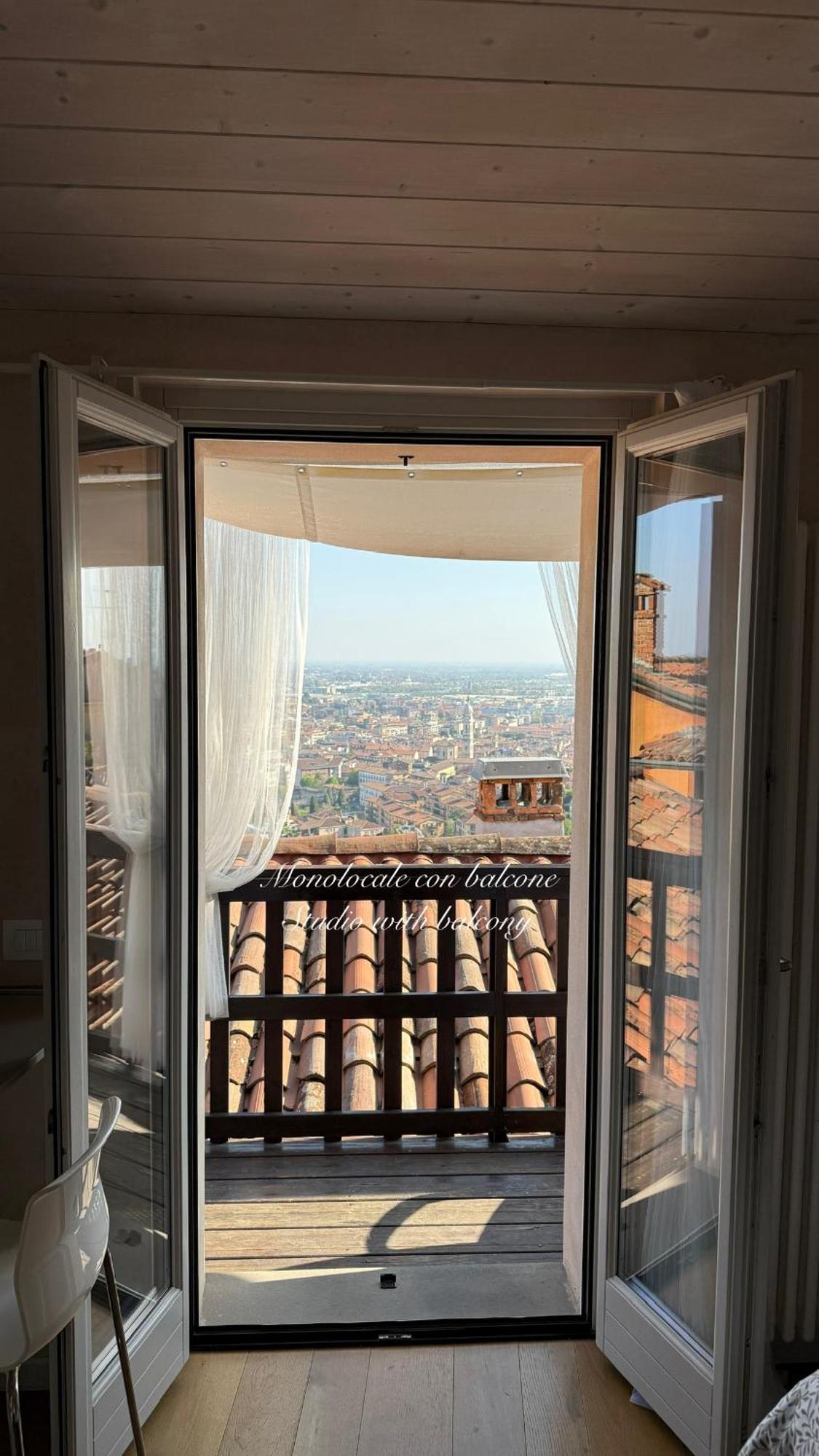Livinn Bergamo La Mansardina1 E La Mansardina2 Exterior foto